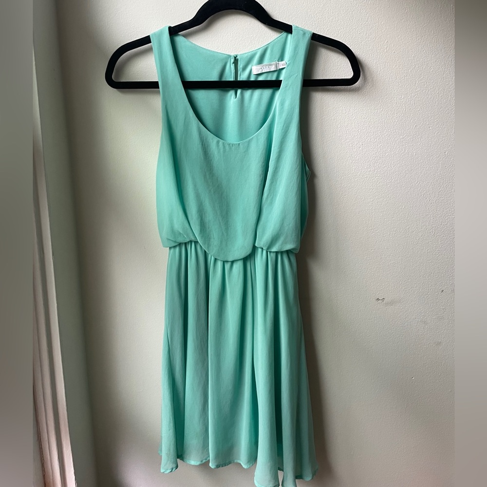 Sea foam green dress size S (Lush)